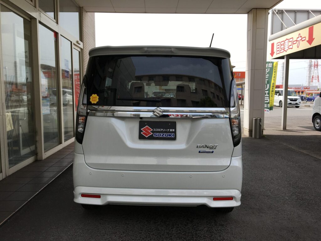 富津市にお住まいのw様に新型ソリオバンディットを御納車です ビップオート