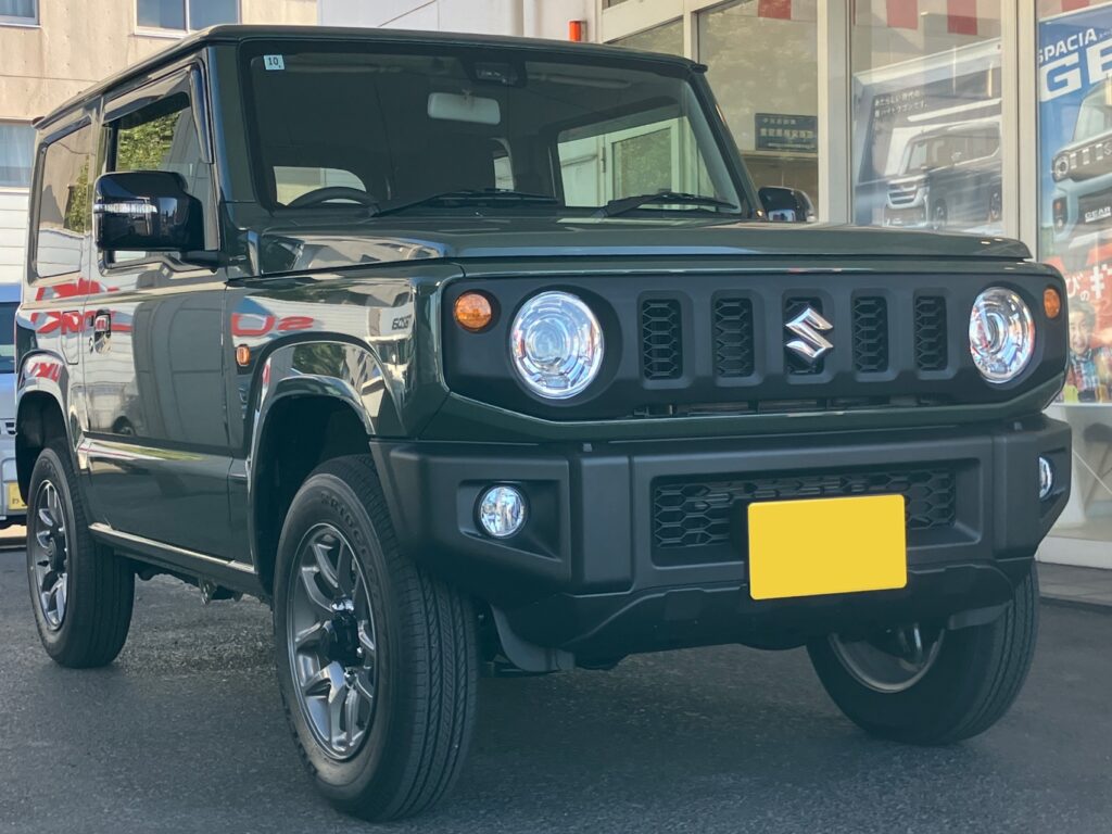 千葉市にお住まいのH様にジムニー をご納車いたしました。