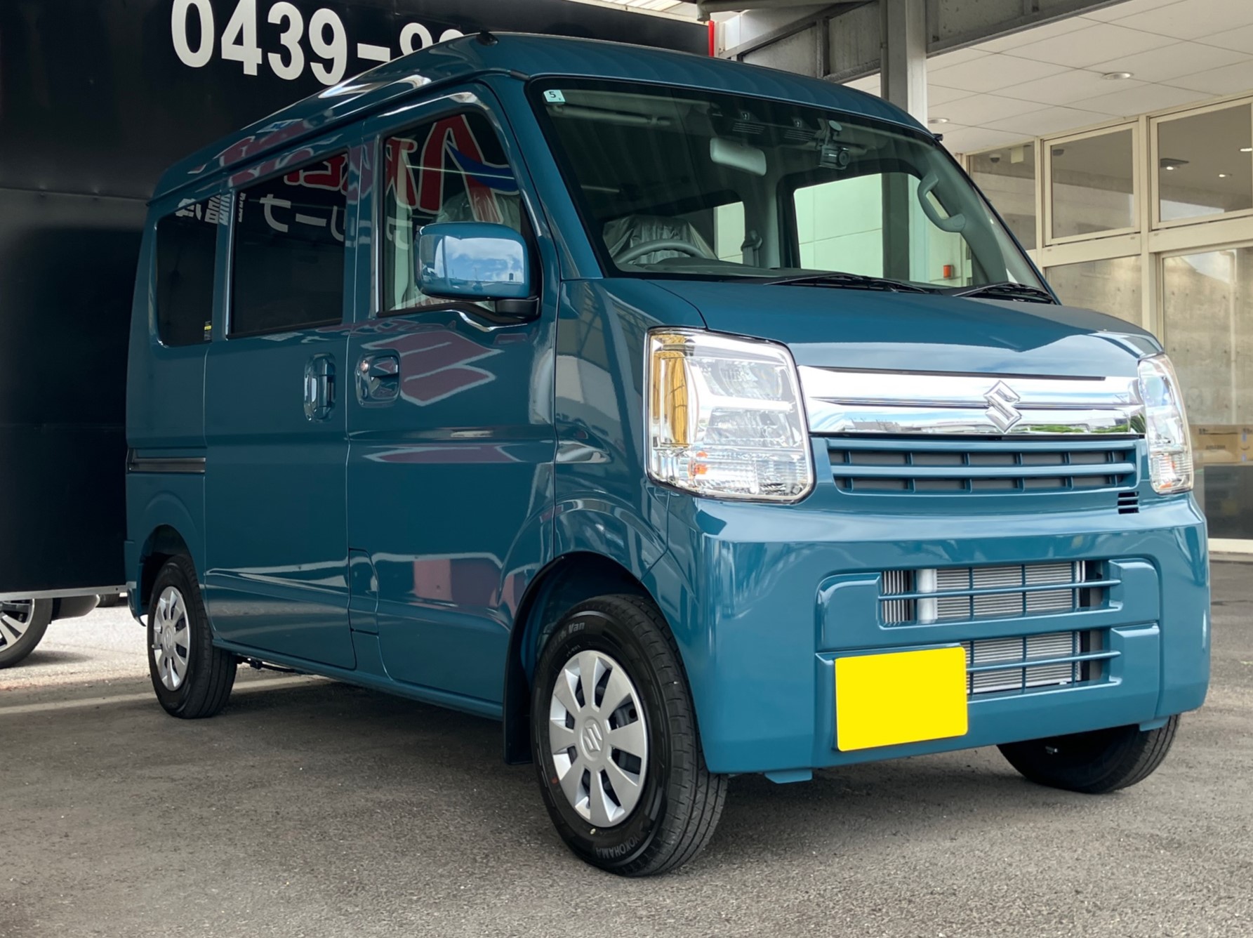 富津市にお住まいのM様にエブリイをご納車いたしました。