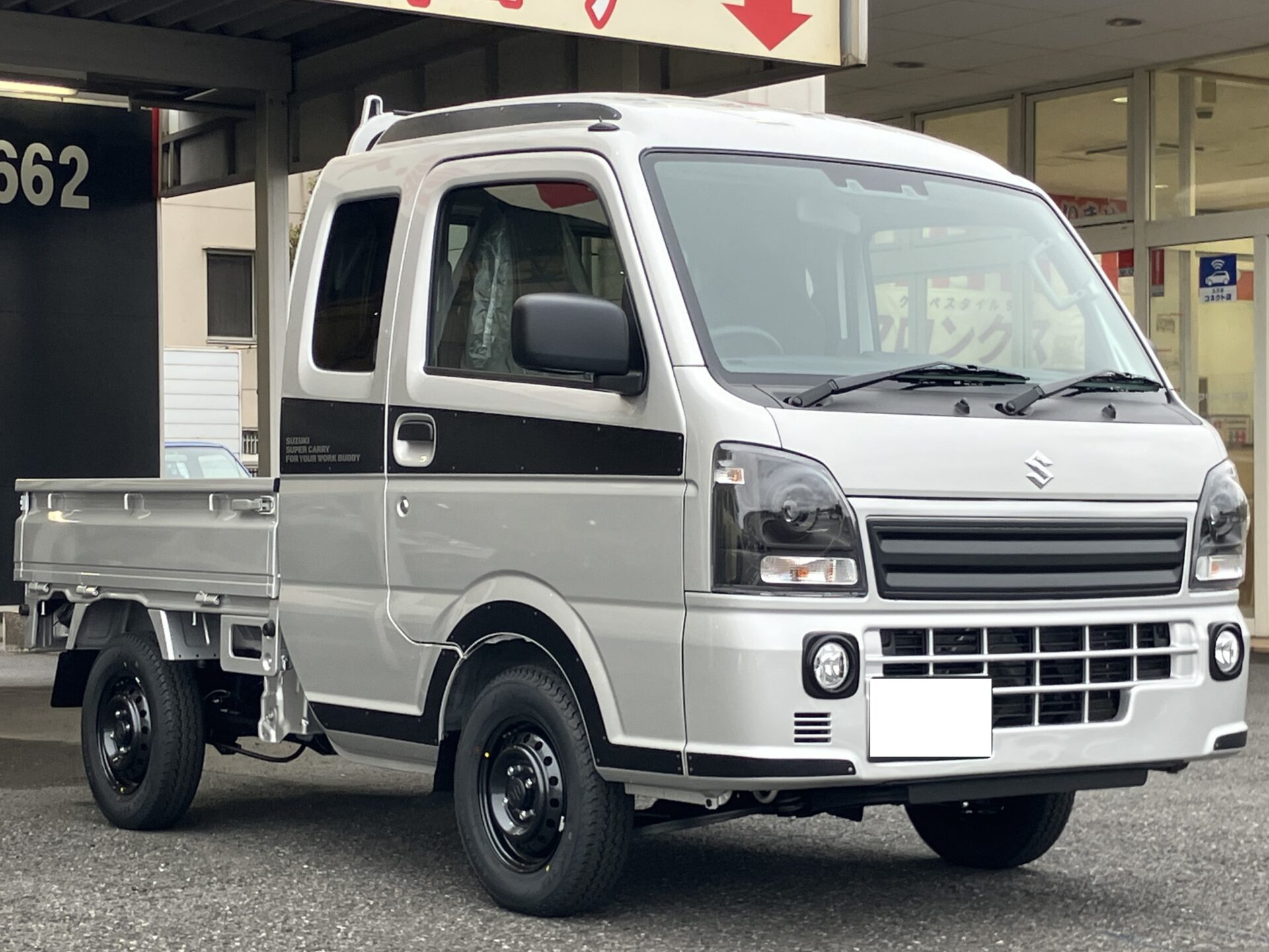 青森県にお住まいのK様にスーパーキャリイをご納車いたしました。