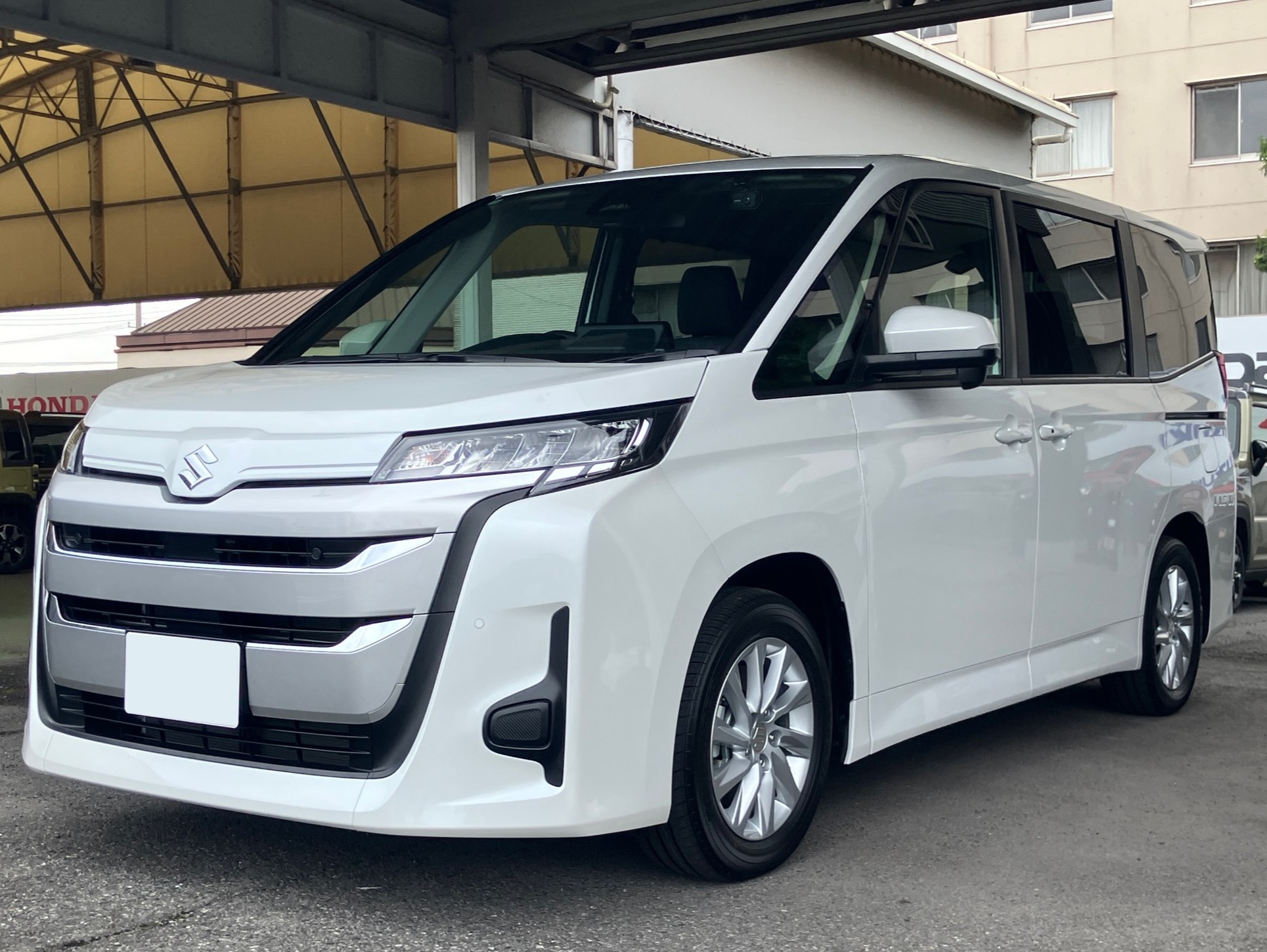 茂原市にお住まいのK様にランディをご納車いたしました。