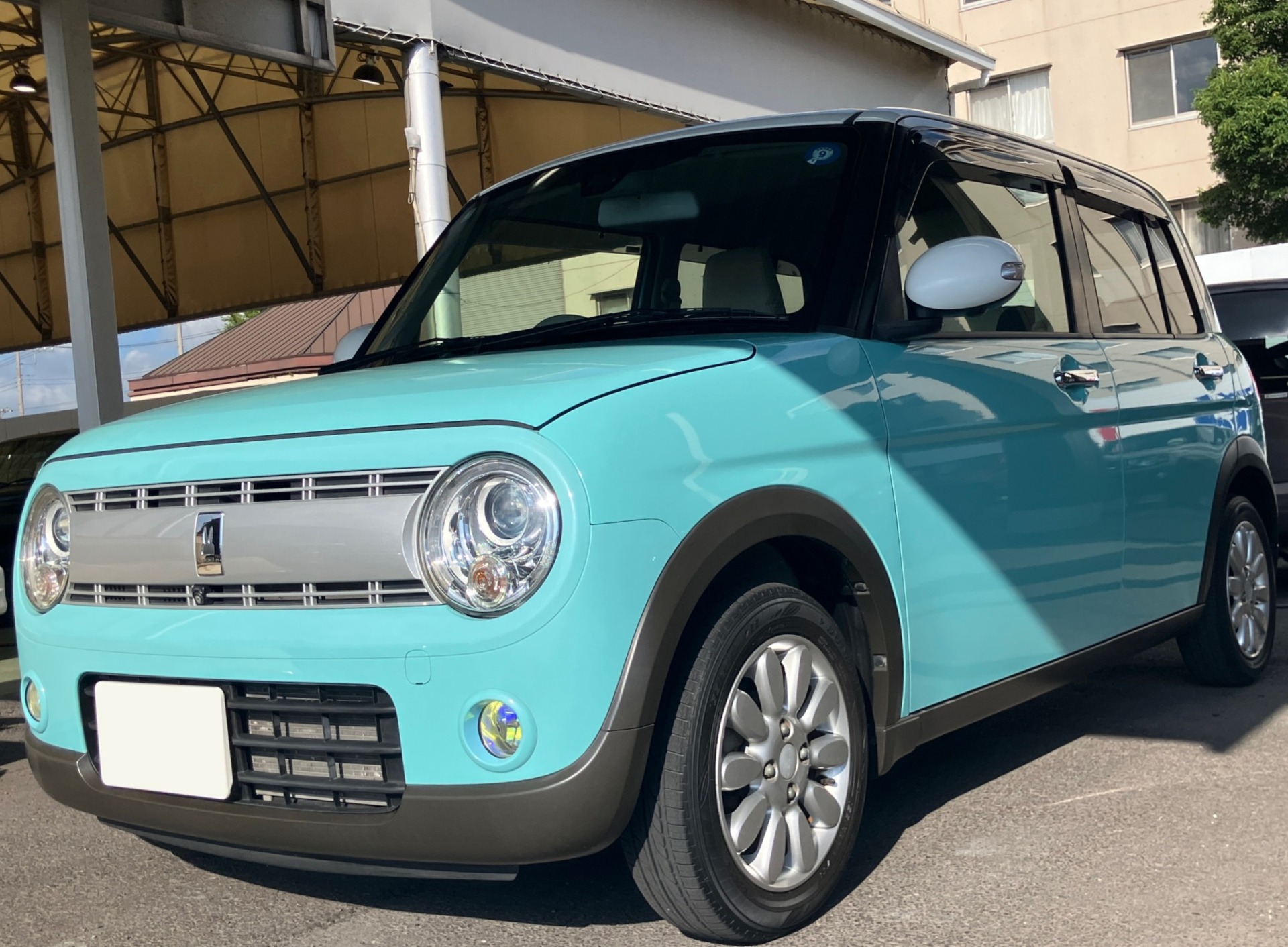 袖ヶ浦市にお住まいのY様にラパンをご納車いたしました。